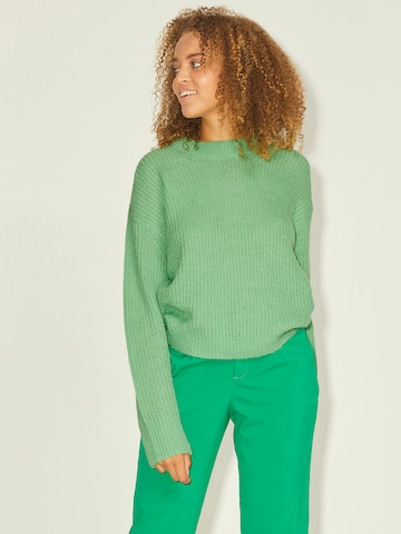 JJXX Пуловер 'Ember' в зелено: отпред