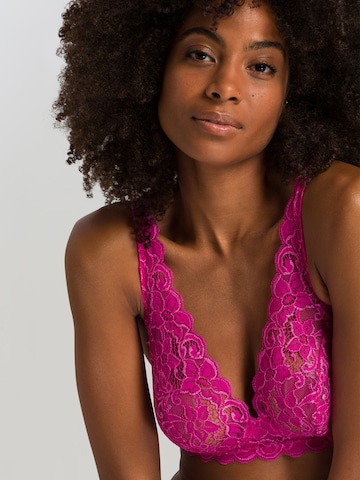 Hanro Triangle Bra 'Moments' in Pink