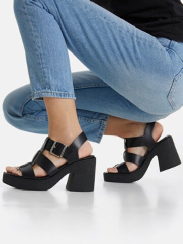 Bershka Strap Sandals in Black: front