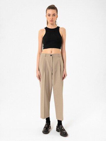 Loosefit Pantalon à pince Antioch en beige