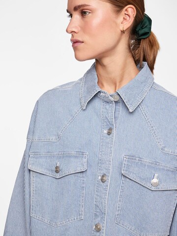 Camicia da donna 'Billo' di PIECES in blu