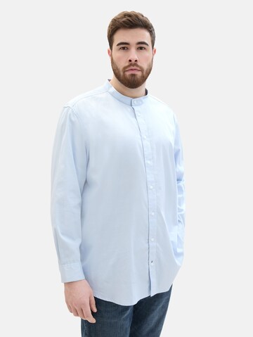 TOM TAILOR Men + Regular fit Button Up Shirt in Blue