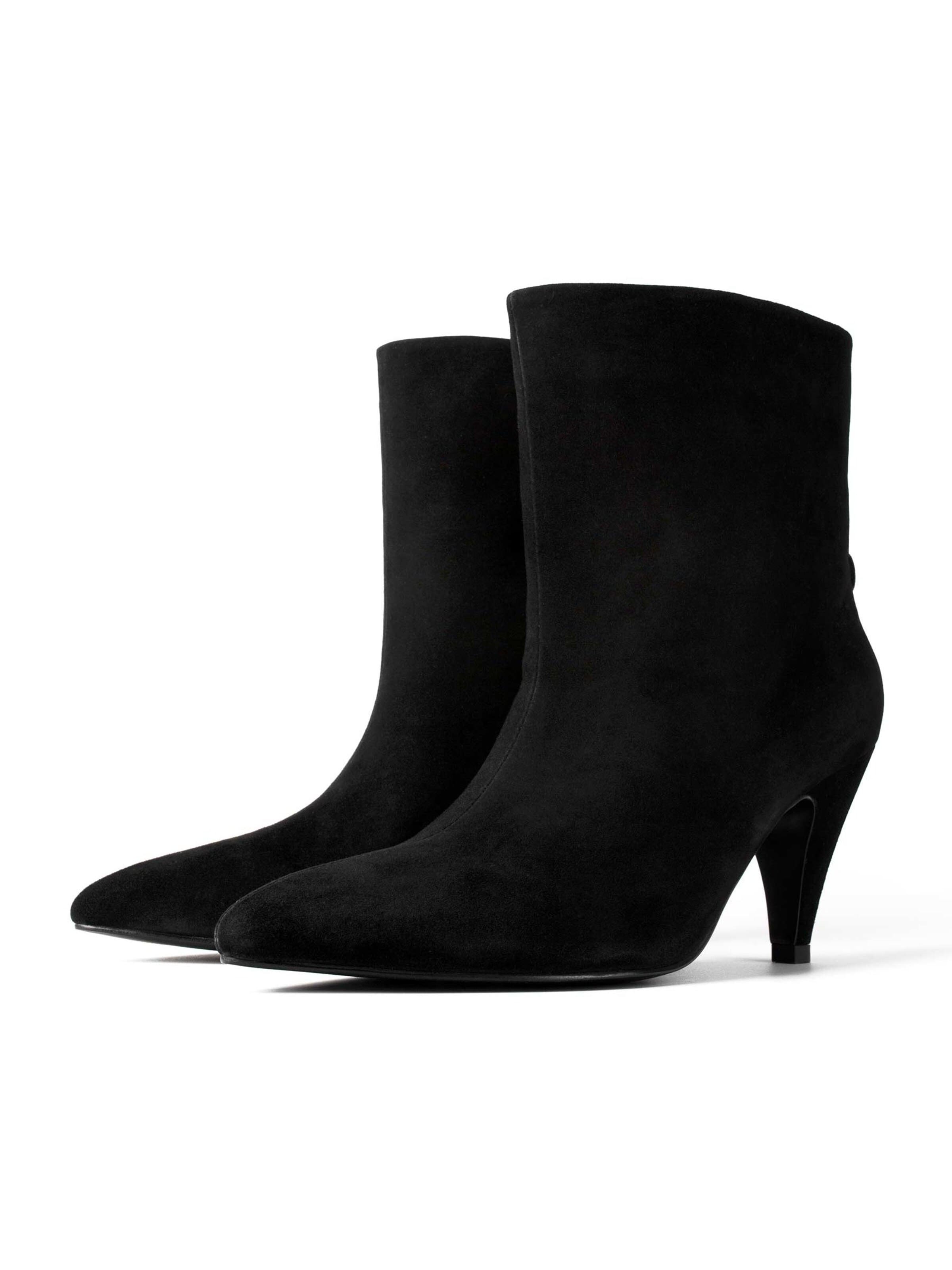 L37 HANDMADE SHOES - Botas pelo tornozelo 'ZINA' em preto
