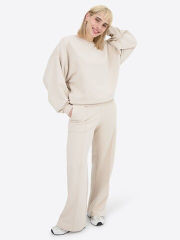TATES Sweatshirt in Beige