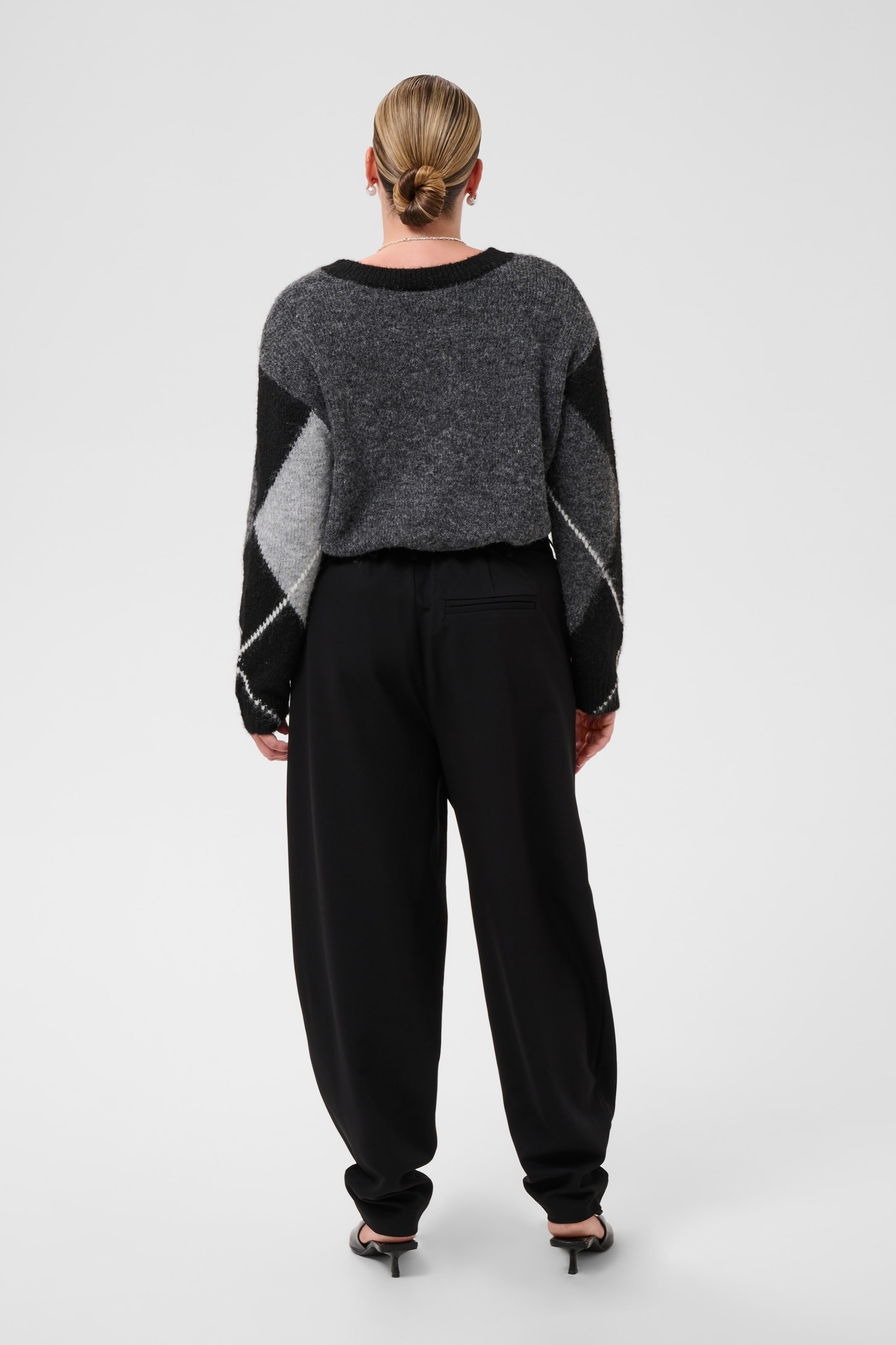 Loosefit Pantalon 'Sakira' KAFFE CURVE en noir