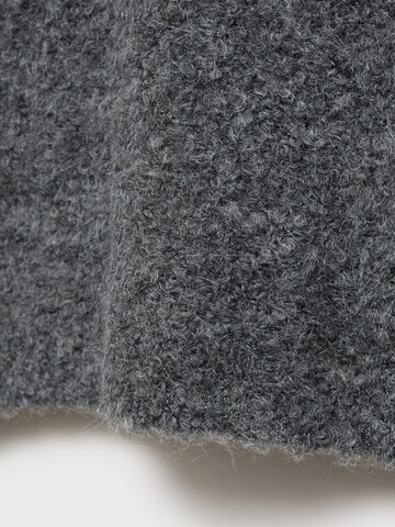 Pull-over 'PUMI' MANGO en gris