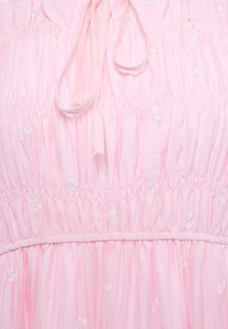 IZIA - Vestido en rosa