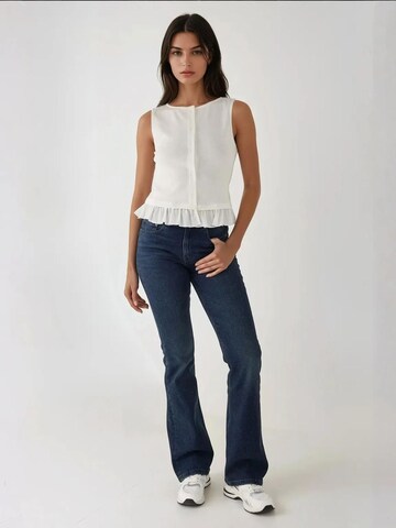 Hiccup Blouse in White