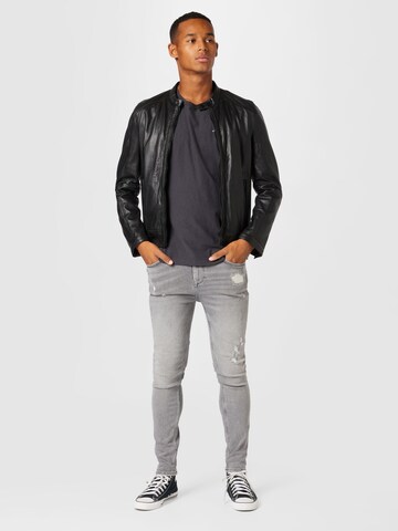 ABOUT YOU Slim fit Jeans 'Flynn' in Grey