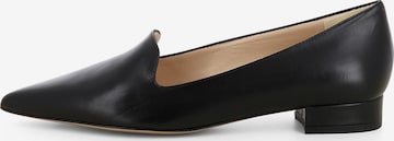 Chaussure basse 'FRANCA' EVITA en noir : devant