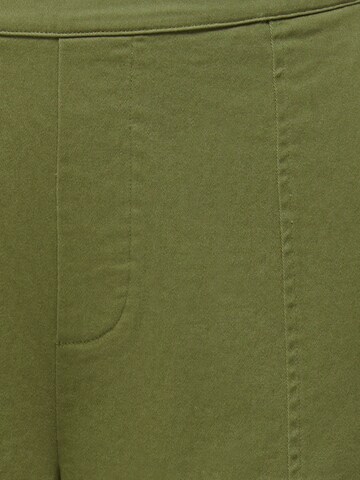 ONLY Carmakoma - Barrel Pantalón cargo 'CARINA ' en verde