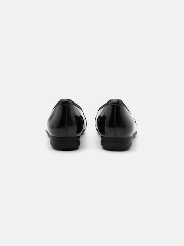 GABOR Ballet Flats in Black