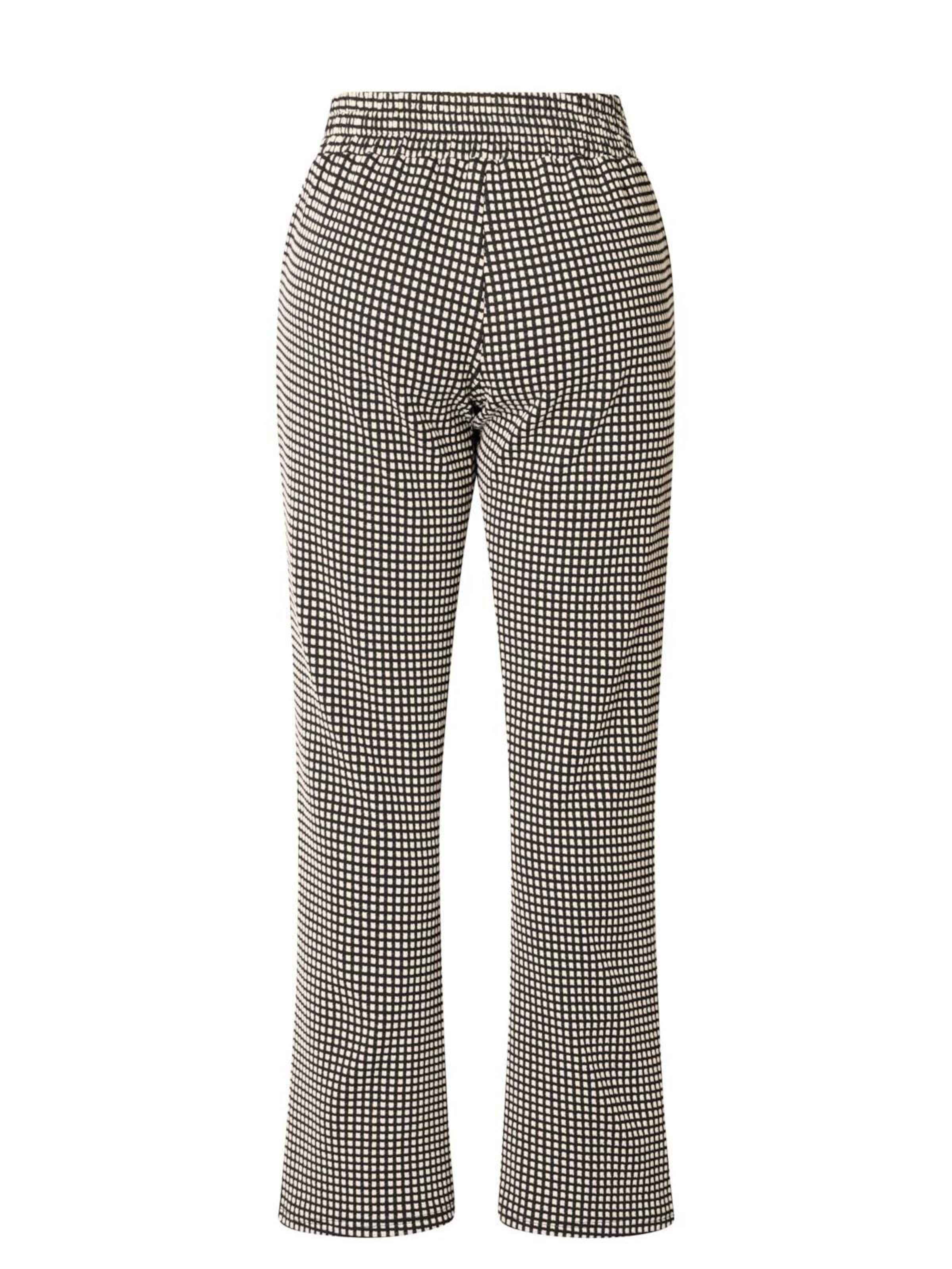 IVY BEAU Regular Trousers in Black