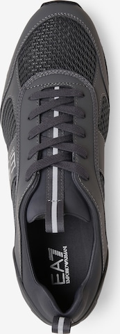 EA7 Emporio Armani - Zapatillas deportivas bajas en gris