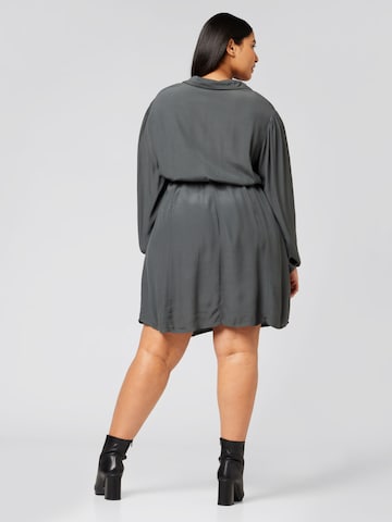 Guido Maria Kretschmer Curvy Shirt Dress 'Dajana' in Grey: back