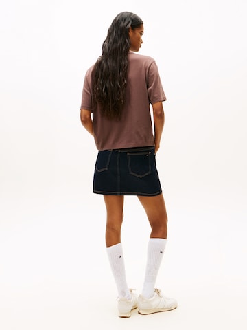 Tommy Jeans Tričko – hnědá