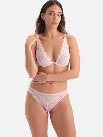 Dagi Бюстгальтер-минимайзер Бюстгальтер в Ярко-розовый