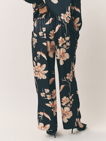 Loosefit Pantalon LAURA ASHLEY en rouge