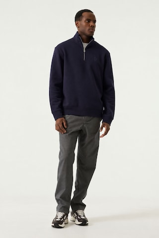 GARCIA Athletic Sweatshirt in Blue