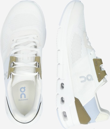 On Platform trainers 'Cloudrift' in White