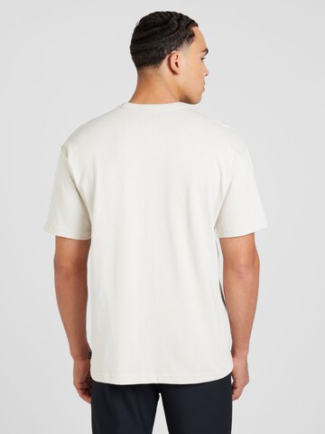 Nike Sportswear Μπλουζάκι 'Premium Essentials' σε καφέ
