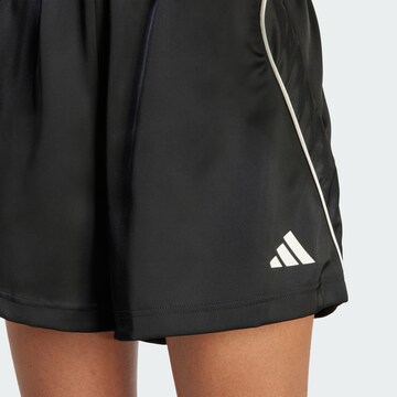 ADIDAS SPORTSWEAR Свободный крой Спортивные штаны 'Stadium' в Черный