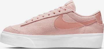 Nike Sportswear Низкие кроссовки 'Blazer' в Ярко-розовый