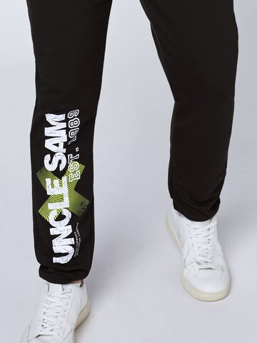 UNCLE SAM Regular Pants ' mit Labelprint ' in Black