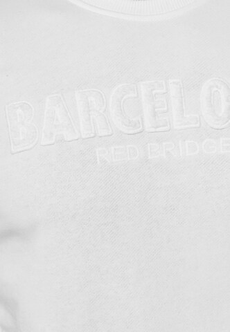 Redbridge Pullover mit 3D Flockdruck & Stickerei in Weiß