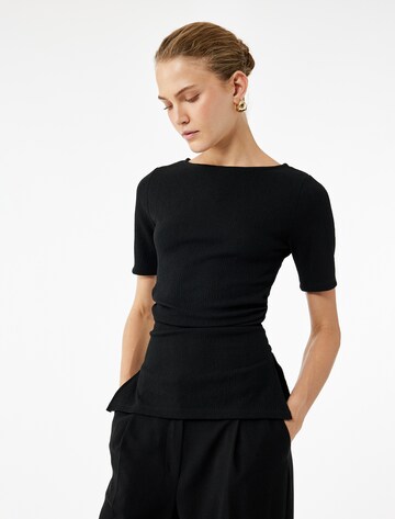 Koton T-Shirt in Schwarz: Vorderseite