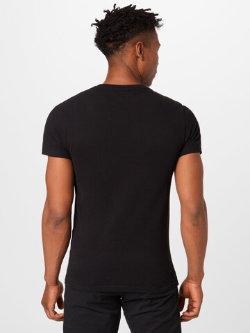 Superdry T-Shirt in Schwarz