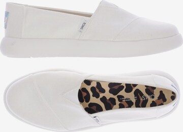 TOMS Flats & Loafers in 42 in White: front