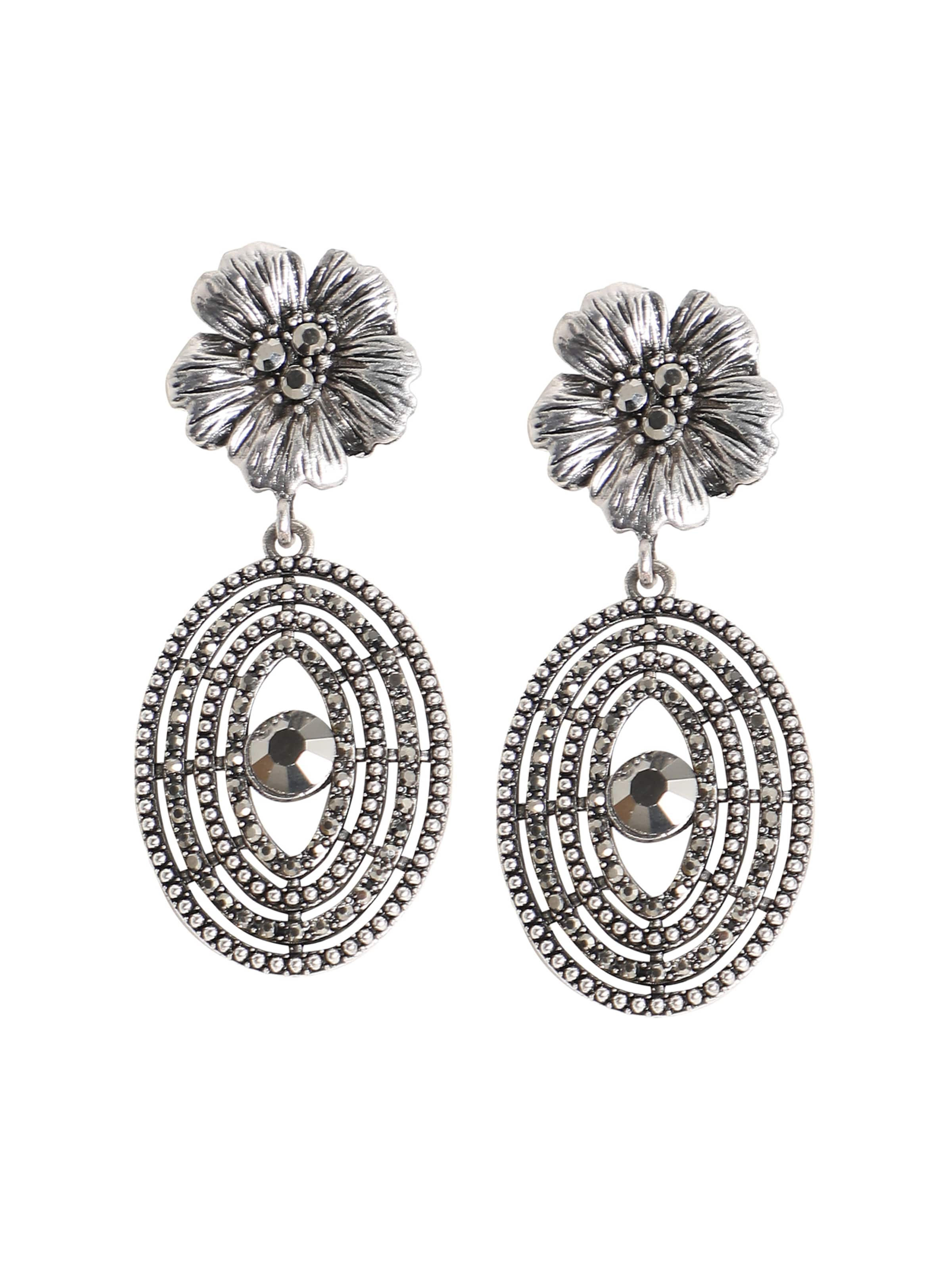 SOHI Oorbellen in Zilver: voorkant