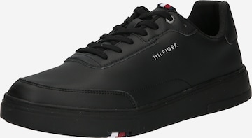 Baskets basses TOMMY HILFIGER en noir : devant