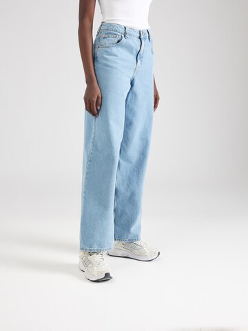 BDG Urban Outfitters Loosefit Jeans in Blauw: voorkant