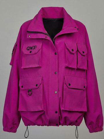 QWX2 Functionele jas 'Oversized Softshell Jacket – Structured / Weather-Resistant' in Roze: voorkant