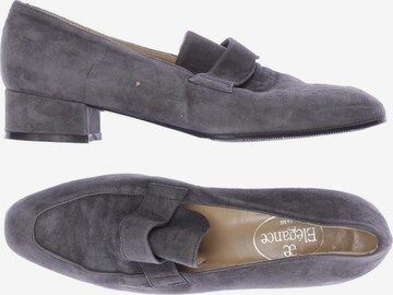 Elegance Paris Flats & Loafers in 37 in Grey: front