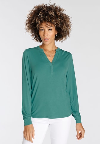 BOYSEN'S Blouse in Green: front