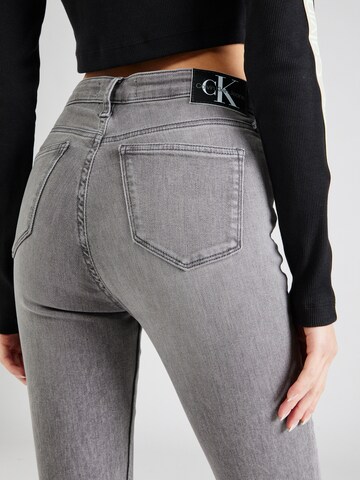 Calvin Klein Jeans Skinny Džíny – šedá