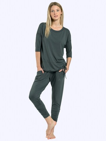 Magadi Sports Top 'Sara' in Green