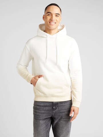 QS Sweatshirt in White: front