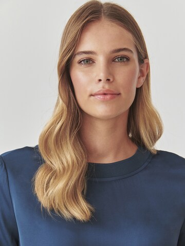 TATUUM T-shirt i blå