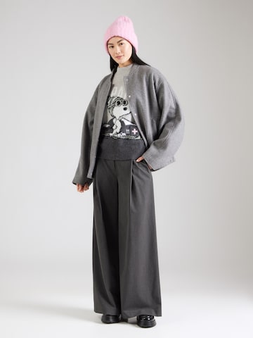 PRINCESS GOES HOLLYWOOD Sweter 'Snoopy Ski Patrol' w kolorze szary