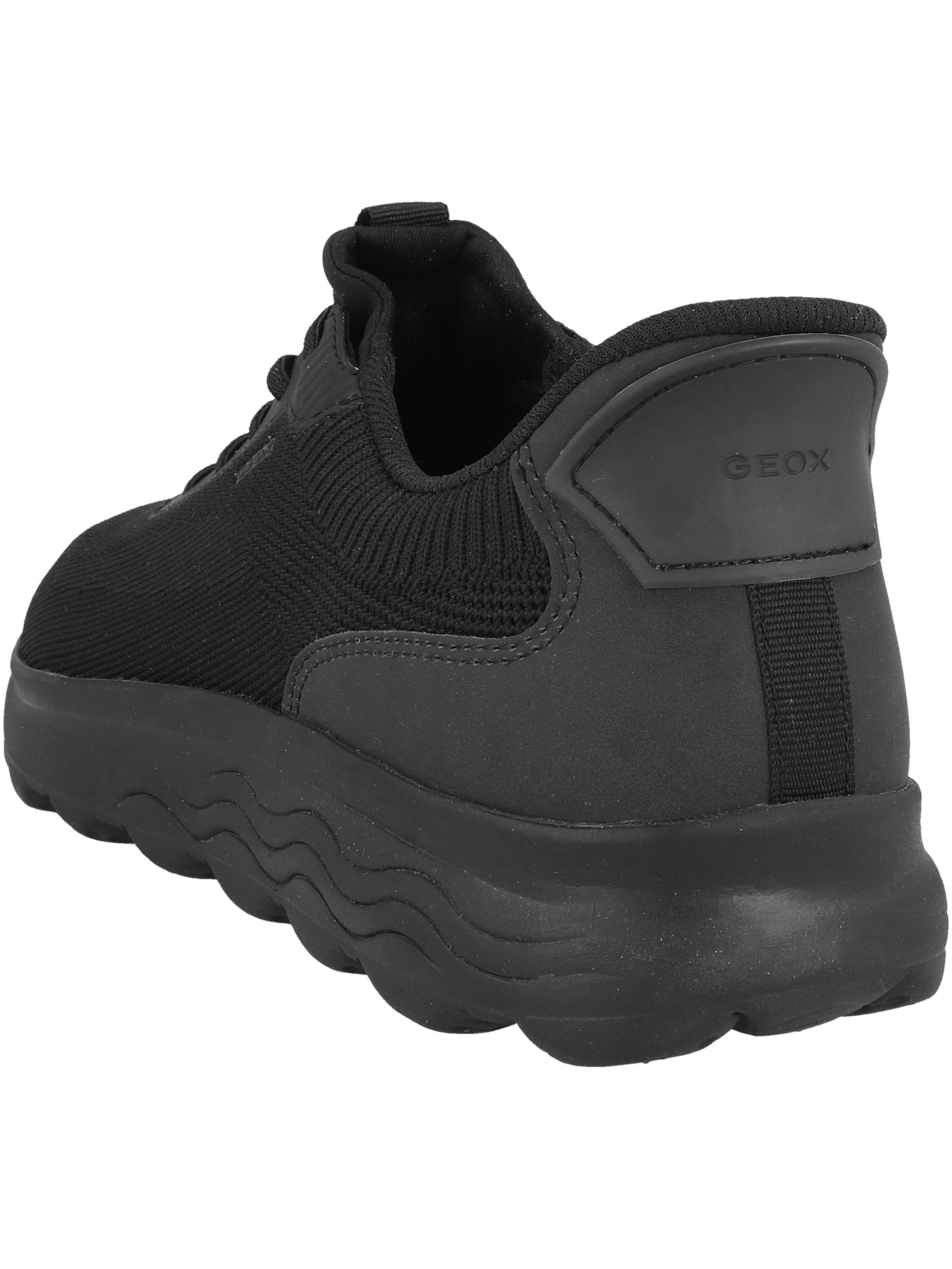 Sneaker bassa di GEOX in nero