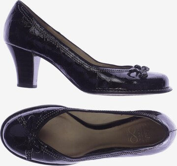 CLARKS High Heels & Pumps in 39,5 in Black: front