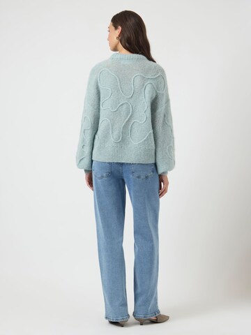 Pullover di YAS in blu