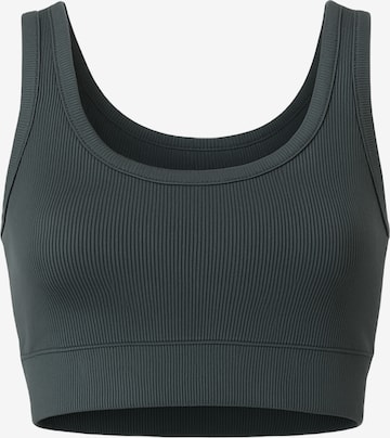 C&City Top in Green: front