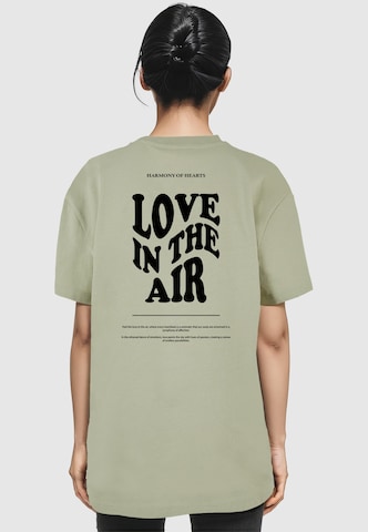 Merchcode - Camiseta en verde: frente