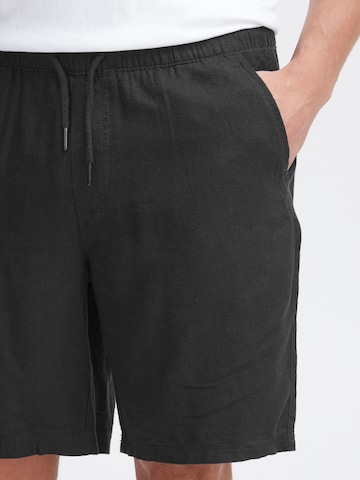 !Solid - regular Pantalón chino 'Aurelius' en negro