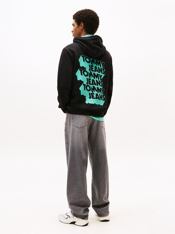 Tommy Jeans Свитшот в Черный